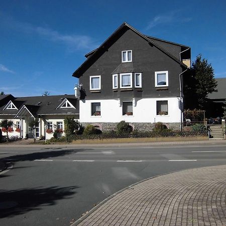 Dribischenhof Hotel Usseln Exterior photo